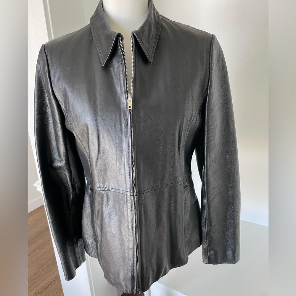 Wilsons Leather Classic Black Jacket Women’s Size Medium